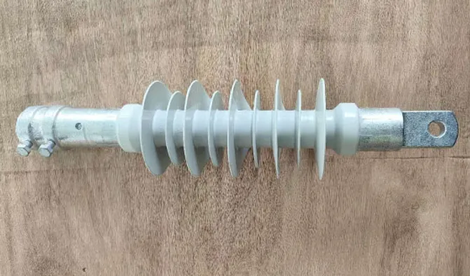 composite_railway_insulator.webp