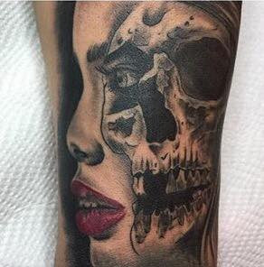 Tattoo Zurich Master Arts Portrait Totenkopf Frau