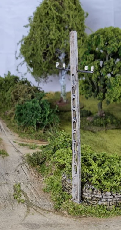 Thumbnail: 28mm Concrete Telegraph Poles