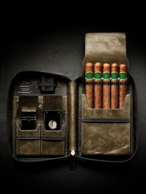 Thumbnail: LEATHER SERIES - "DARK EMIRATES" TRAVEL CASE