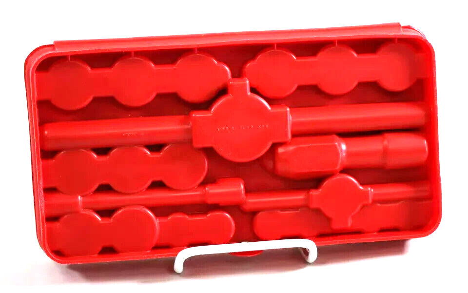 Thumbnail: New Snap-on™ TDM117A 3 to 12 mm NF / NC METRIC Tap and Die Set