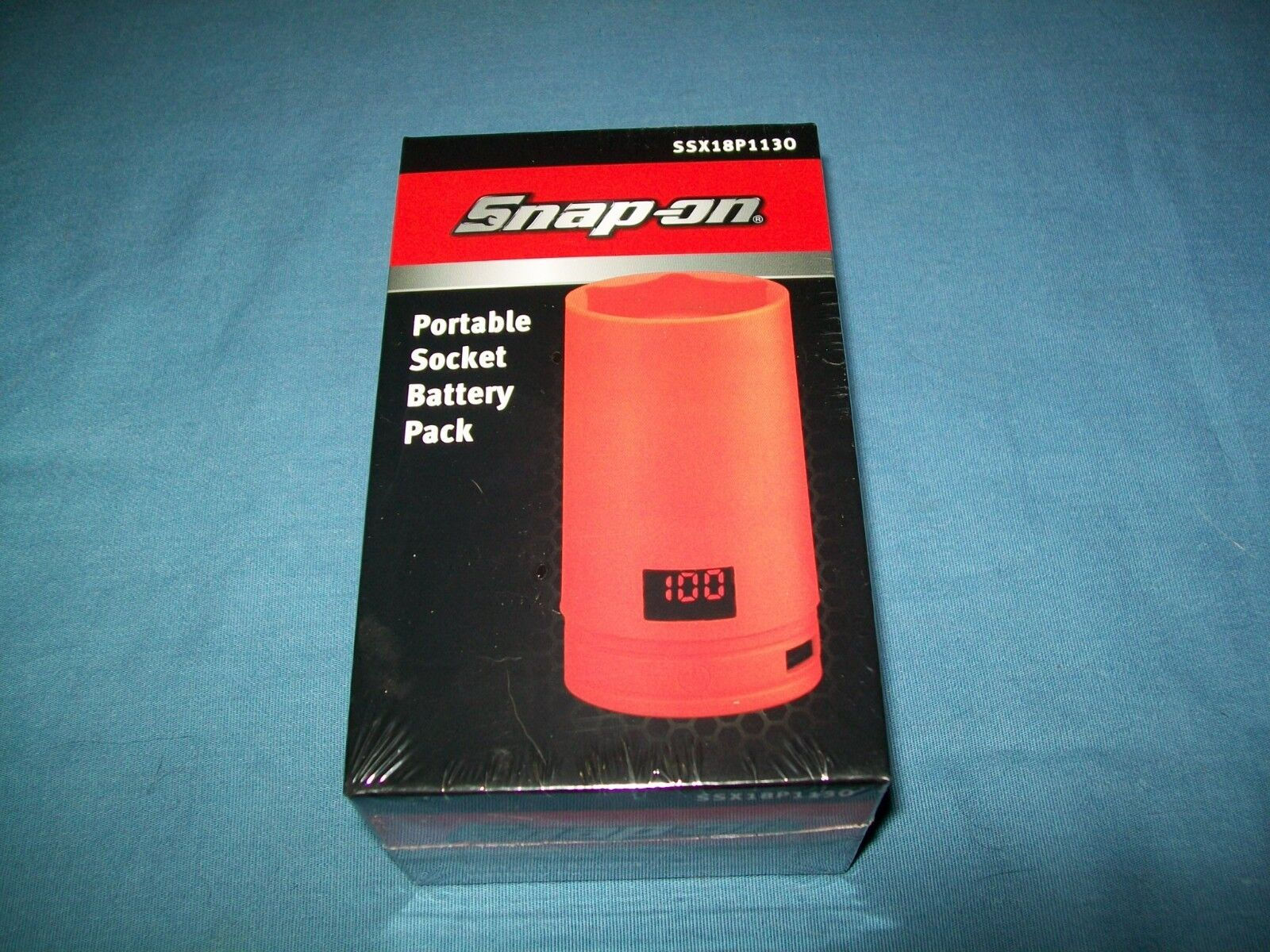 NEW Snap-on Orange Portable Socket Lithium Battery Pack 5 V 2 Amp SSX18P113O NIB