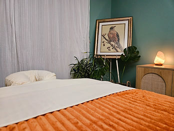 comfortable treatment table