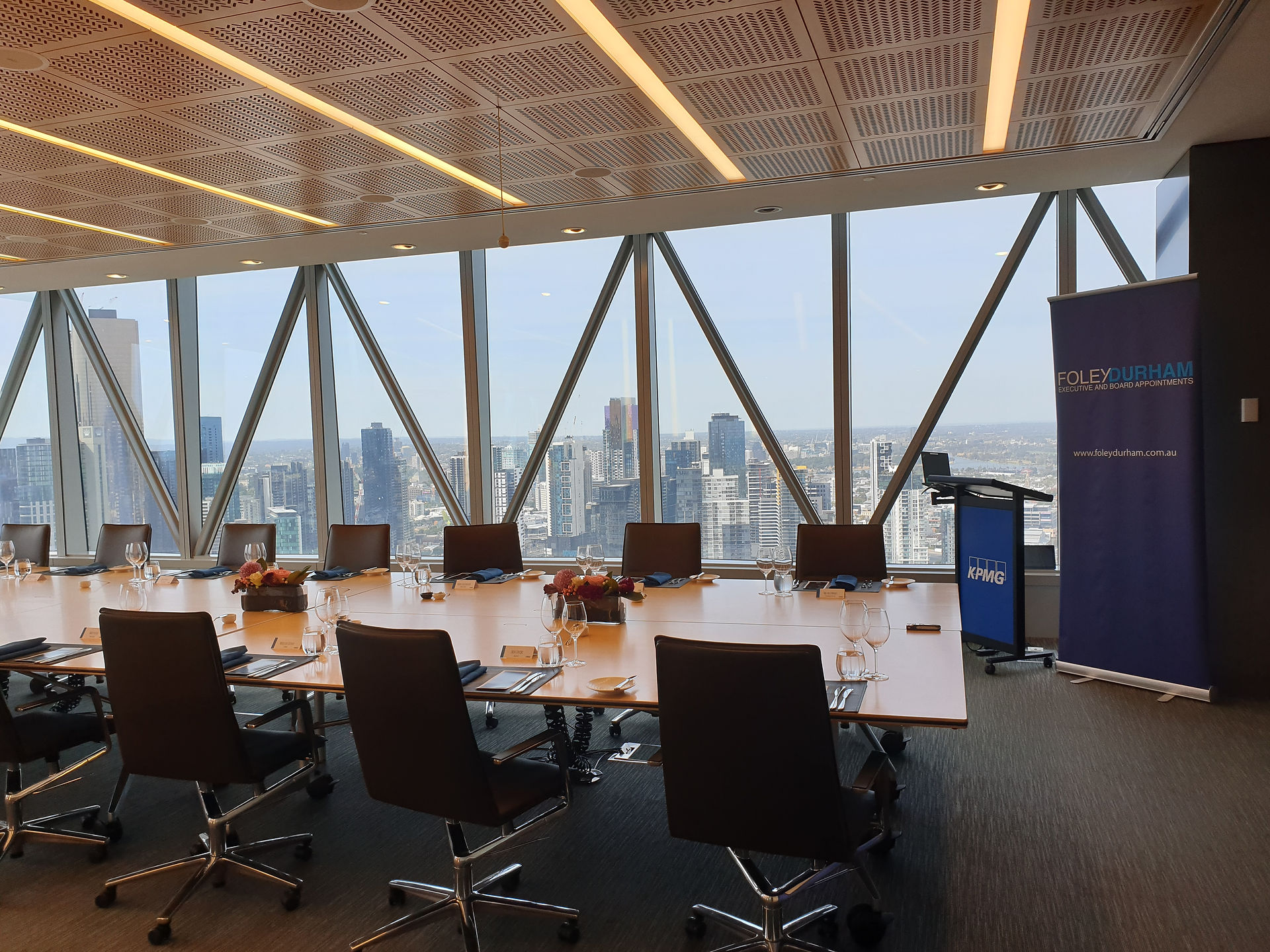 190405 KPMG lunch.south view