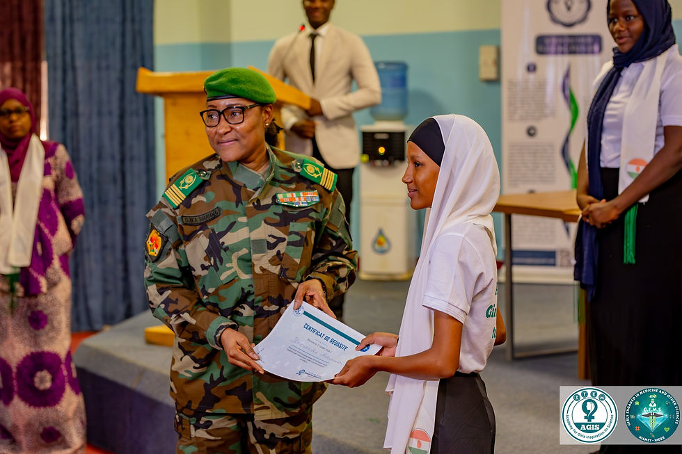 Vue d'ensemble d'un centre communautaire animé