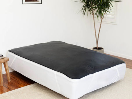 The 2026 Grounding Edit: Reconnecting with Earth's Frequency Through Luxury Wellness