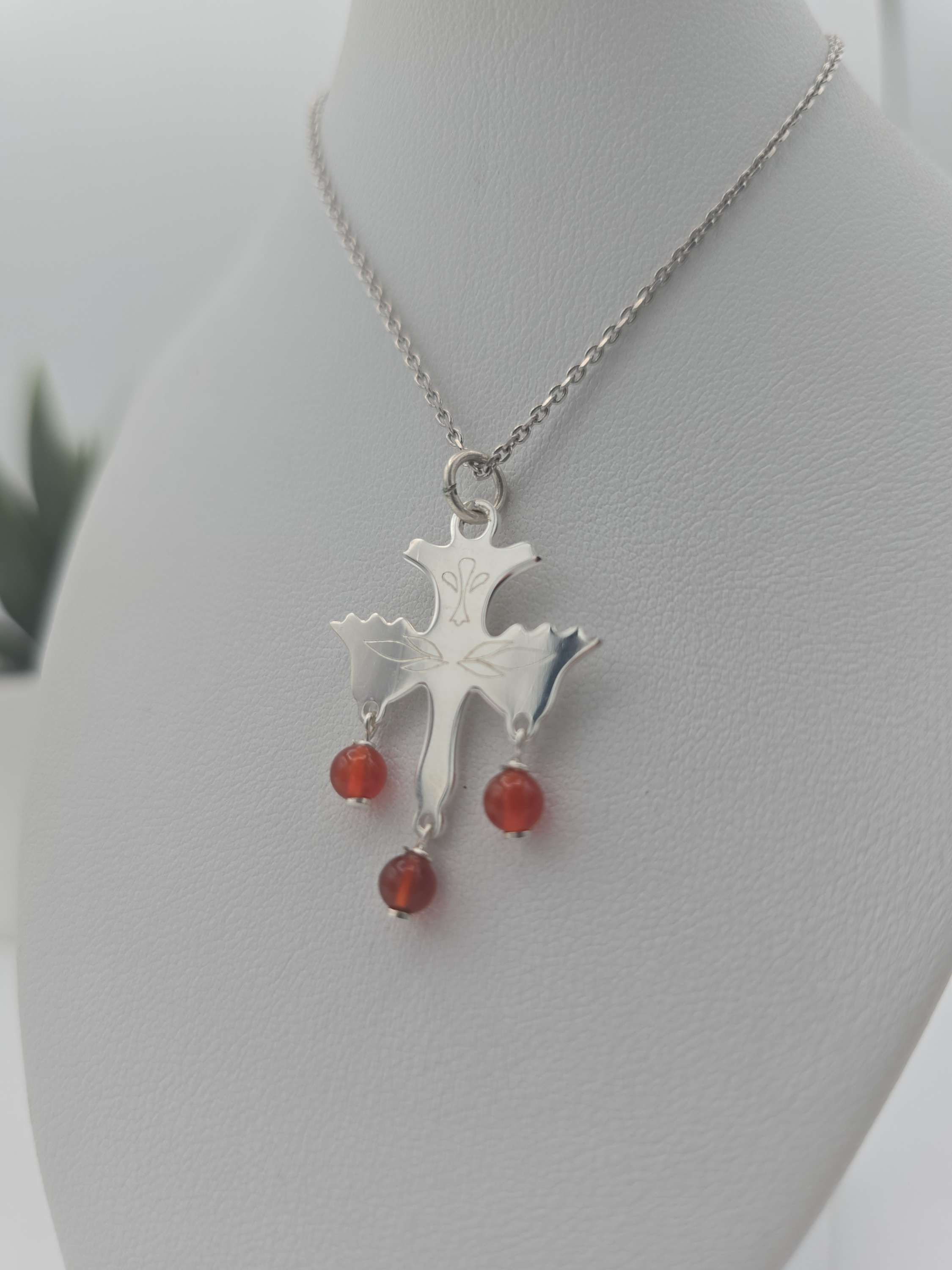 Pendentif St-Esprit Argent 2g25 cornaline