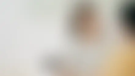 HR Explaining How to hire employees in UAE