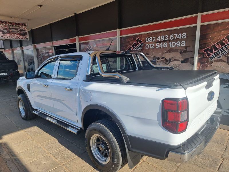 Thumbnail: Ford Ranger 2012+ Side Step Double Cab (S/S)