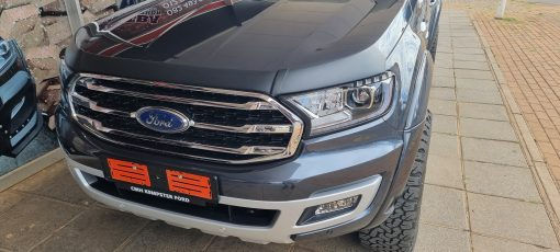 Thumbnail: Ford Everest 2015-2022 Bonnet Guard (stick on)