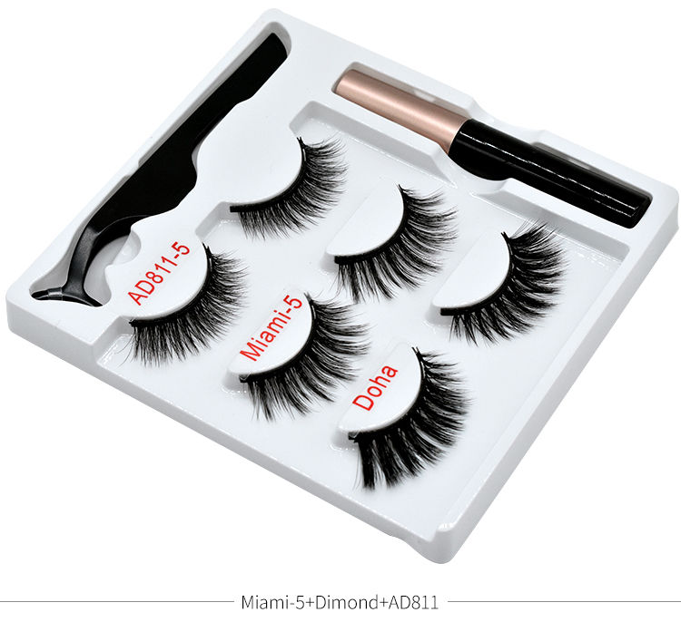 Thumbnail: Magnetic false eyelashes