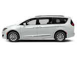 Chrysler Pacifica.png