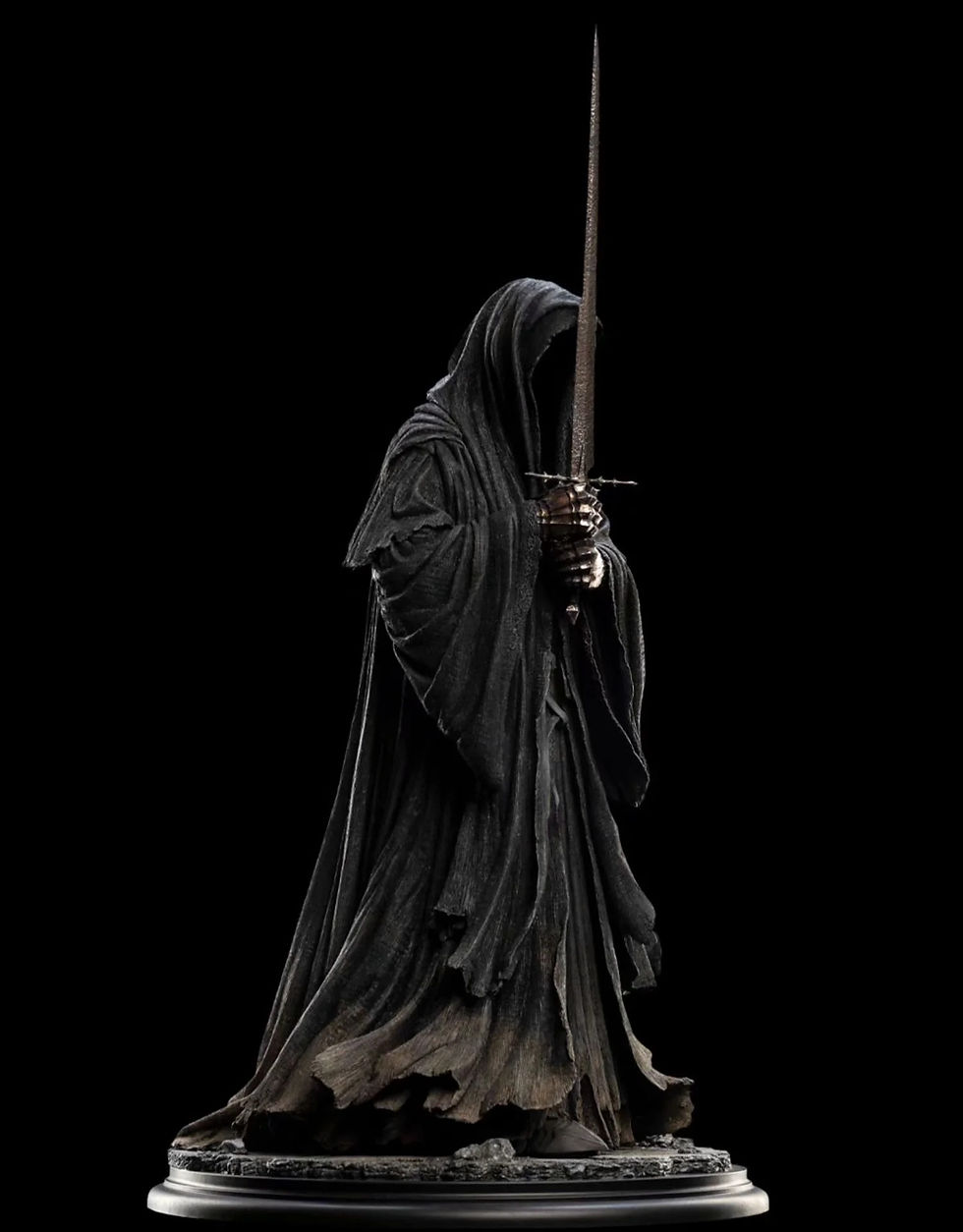 Thumbnail: Ringwraith "Nazgûl"  Collectible Statue – Servants of Sauron Edition