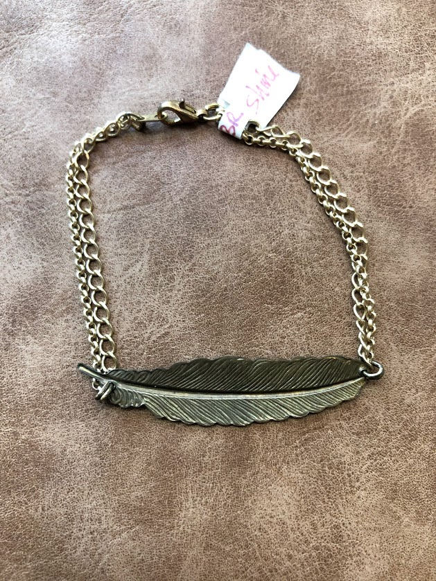 Thumbnail: BR Shine - Golden Feather Dainty Delicate Bracelet