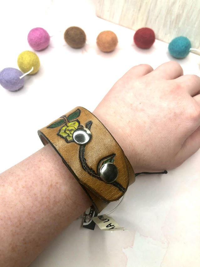 Thumbnail: FAA Leather - Floral Leather Snap Cuff Bracelet