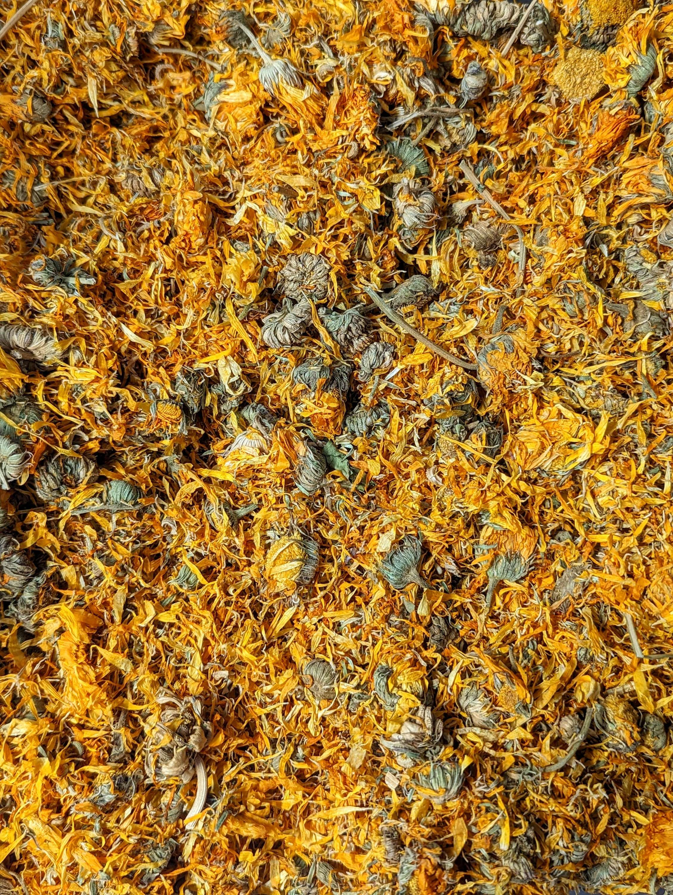 Marigold Flowers (200g & 500g)