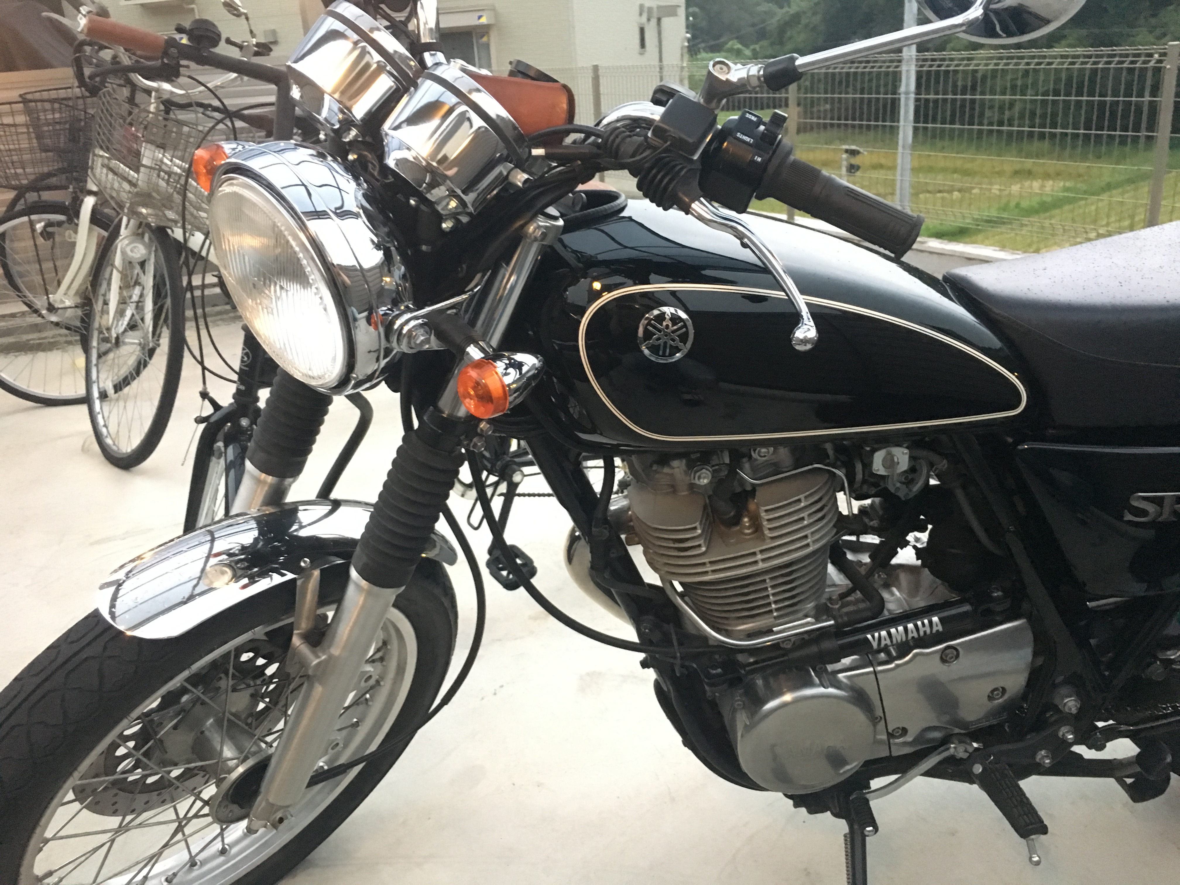 SR400に取り付けたパワービーム