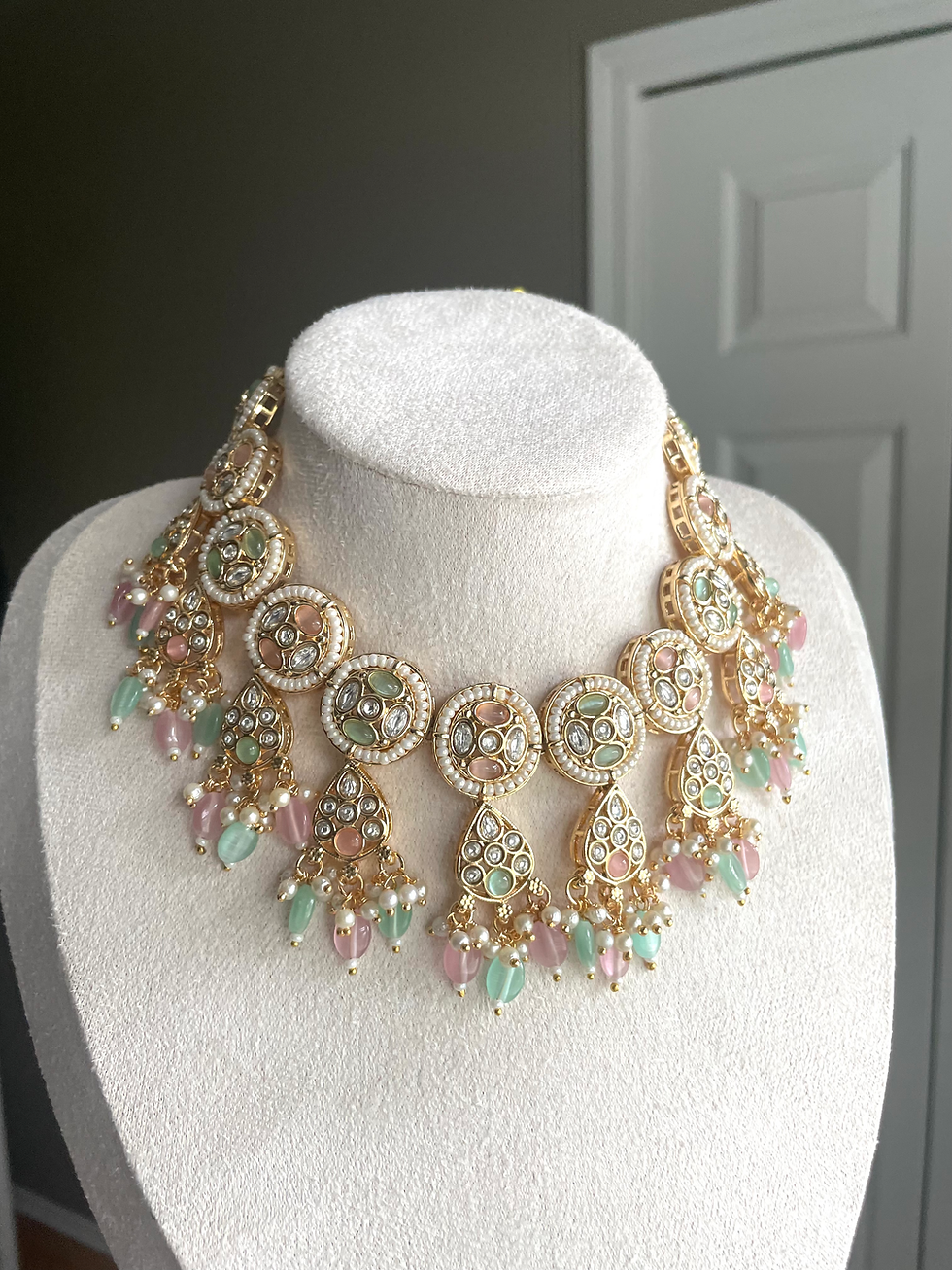 Thumbnail: Moti Rang