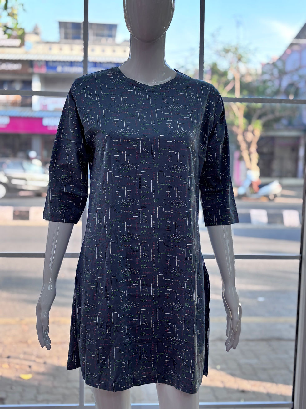 Thumbnail: Kurti 3/4 Sleeve