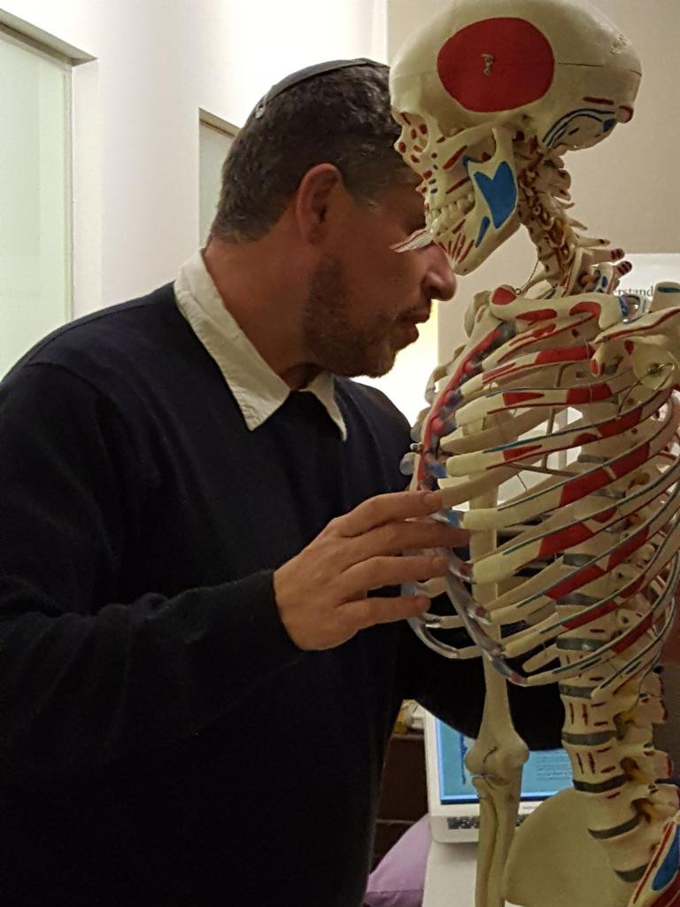 Back into Shape Doctor's Only Workshop: “How and when to crack bones”