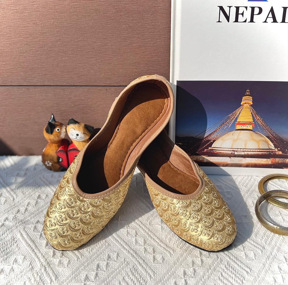 縮圖：印度傳統民族鞋•光波