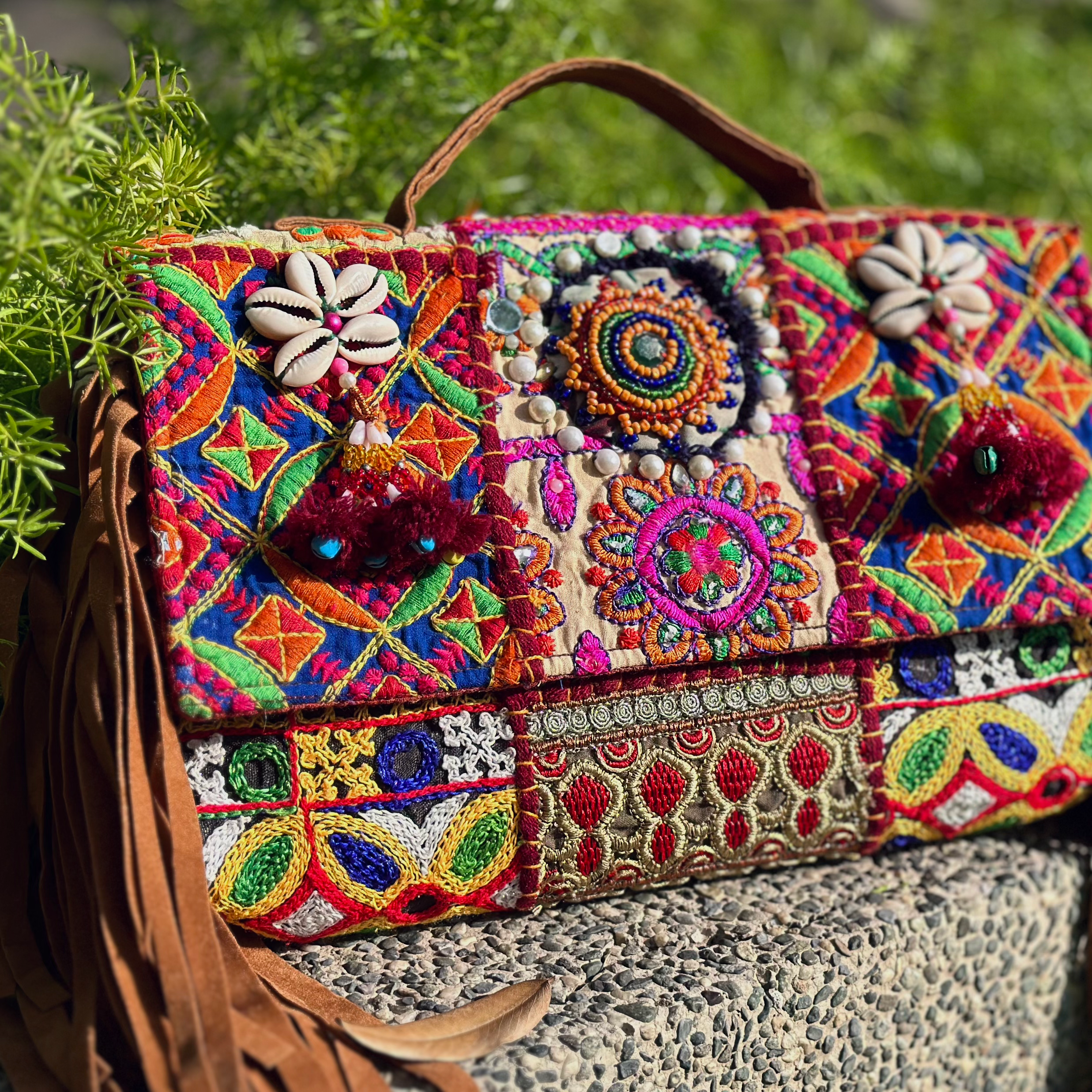 印度手作· 古布刺繡| 流蘇則包