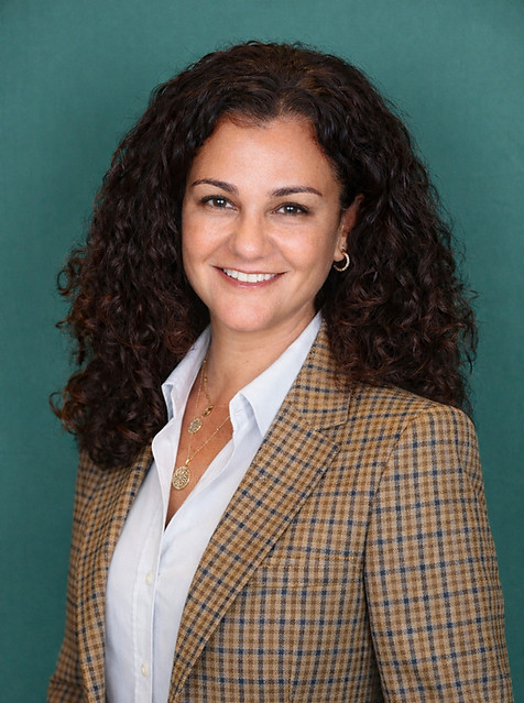 Carol DerSarkissian,MD headshot_edited.j