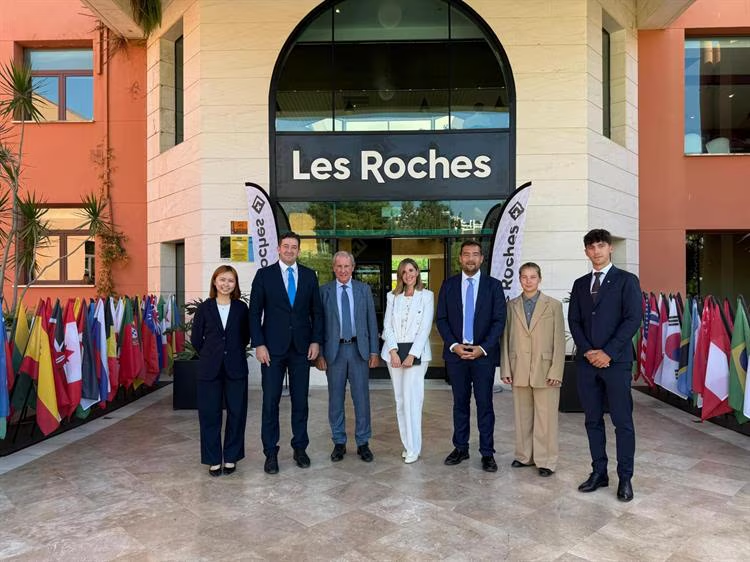 Meliá Hotels International and Les Roches partner