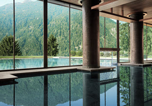 Strategic Portfolio Expansion, Technological Innovation, and Luxury Market Penetration: A Marriott International Executive Briefing