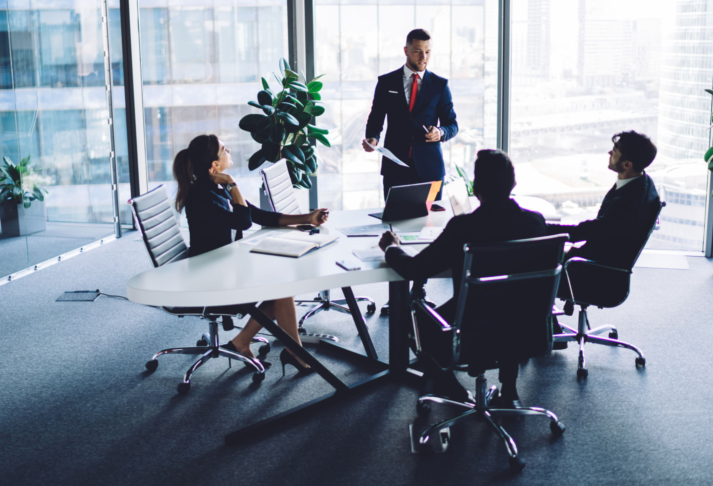 AI Leadership Guide — Your Practical Companion for Leading in the Age of AI