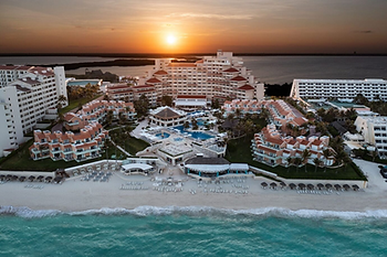 Maria Carolina Pinheiro, VP, Development, Latin America & the Caribbean, Wyndham Hotels & Resorts: “Mexico remains one of our most active development markets. Owners value the strength of our brands, the reach of our commercial engine, and the hands-on support of our teams. As long-term interest continues growing in both established and emerging destinations, we’re continuing to expand alongside owners and partners who recognize Wyndham as the right fit for their next chapter.”