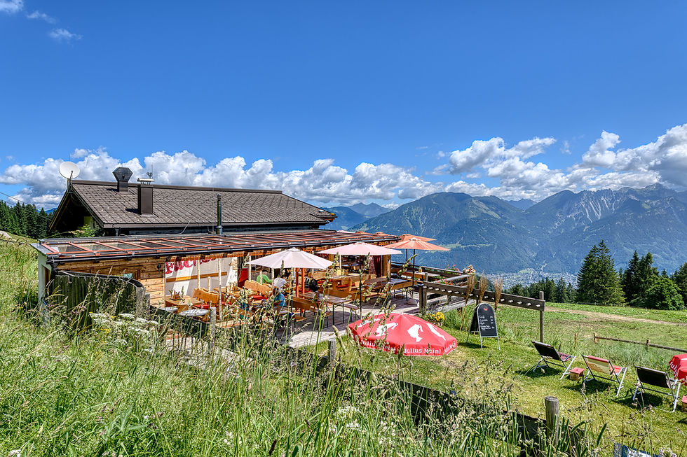 Fuchsbau_BY_MATTHIAS_RHOMBERG_Sommer_1