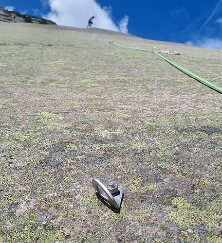 Platte Grimsel_edited.jpg