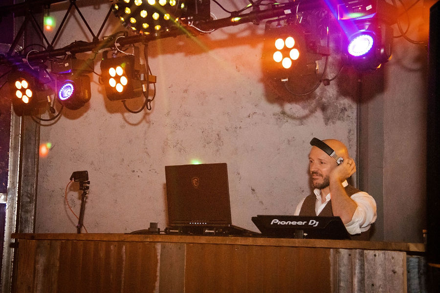 dj seqwence beats trouwfeest hasselt.jpg