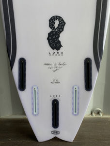 ID #10700  New Board Lora Surfboards - L1 5'6 hlc-.jpg