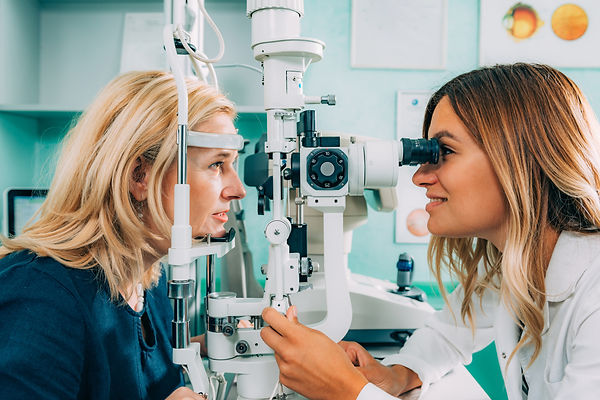 ophthalmology-slit-lamp-exam-2021-08-26-16-53-23-utc.jpg
