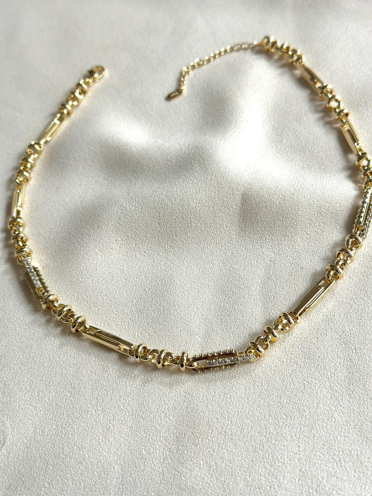 Taş Detay Zincir Cm Kolye 