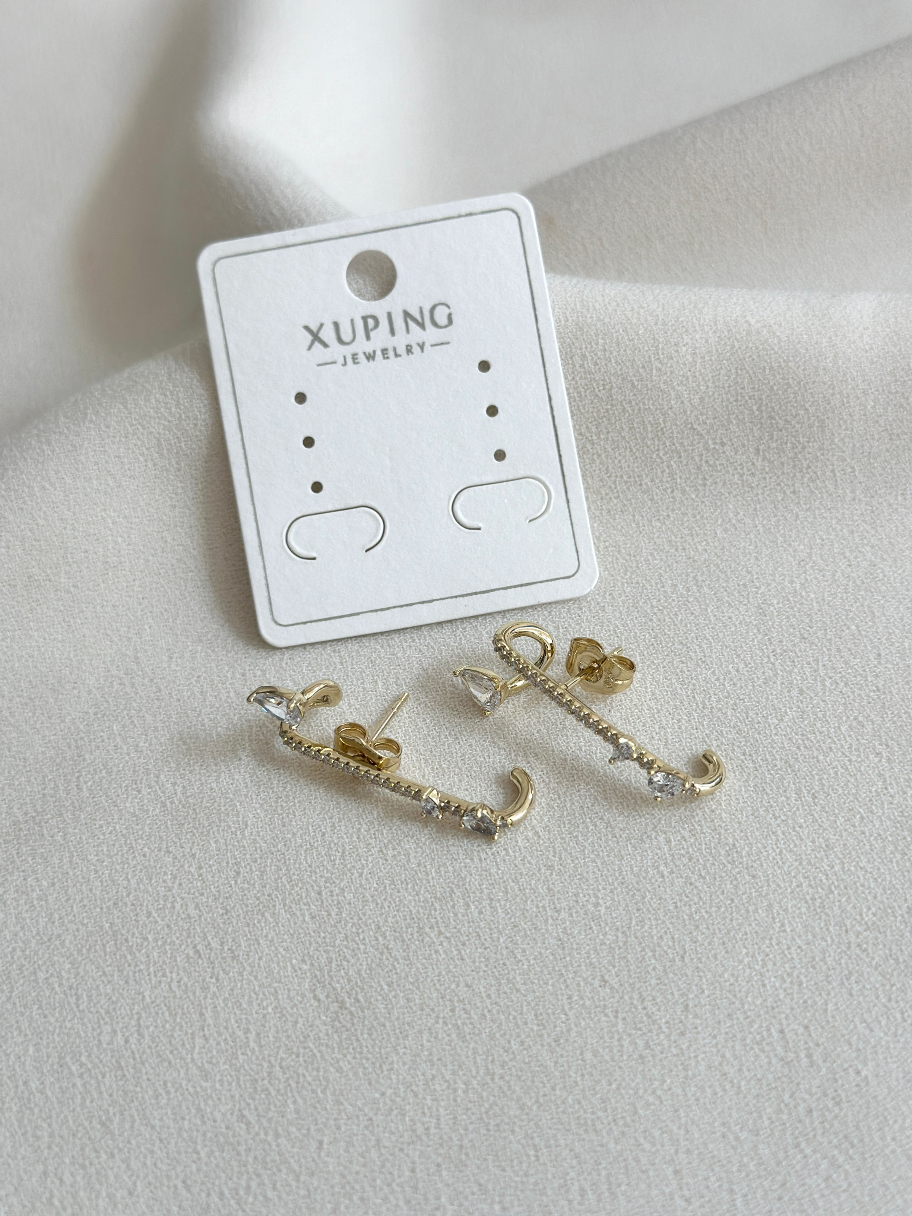 Olia Taşlı Tasarım Xuping Küpe 