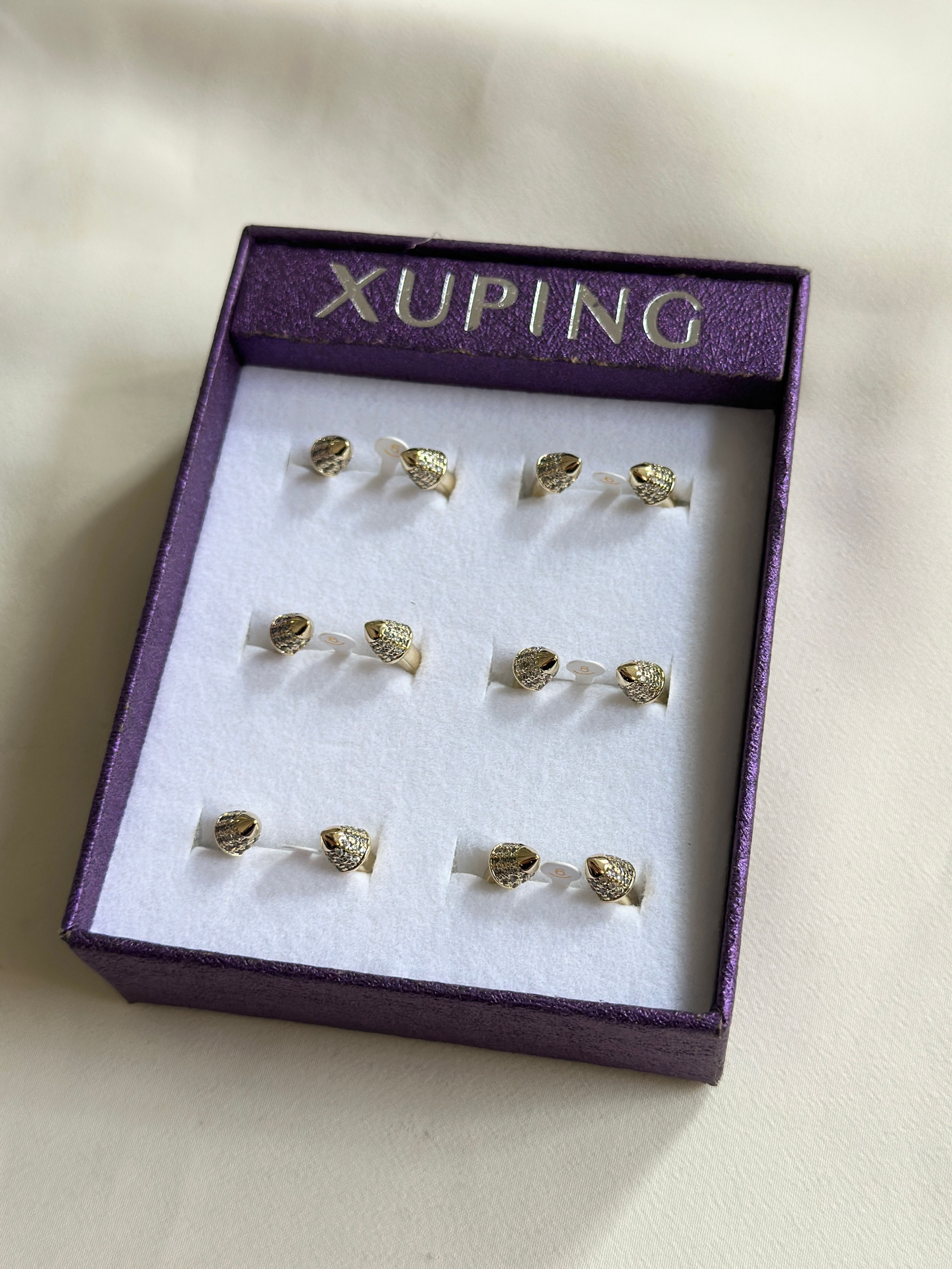 Çivi Model Gold Xuping Yüzük 