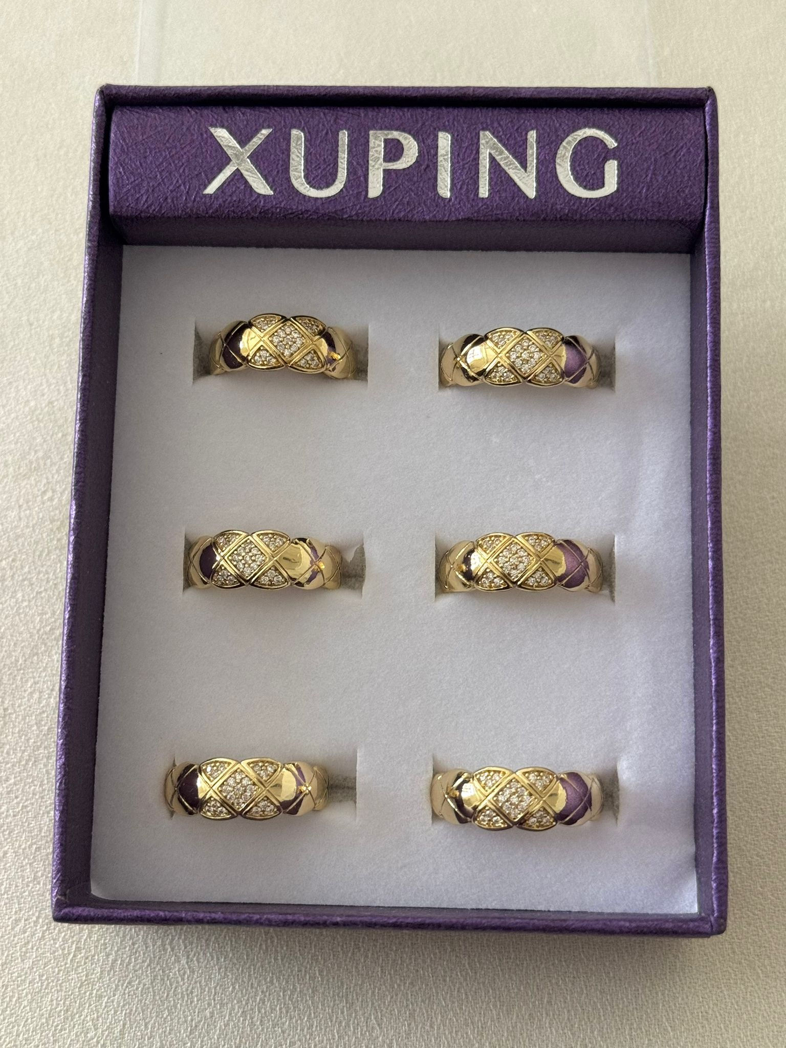 Üçgen Detay Xuping Yüzük