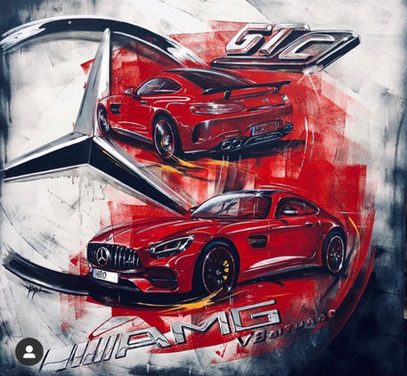 oter mercedes AMG GTC auf hellem hintergrund mit mercedesstern gemalt auf leinwand modernes Wandbild AMG Schriftzug und GTC Schriftzug im Hintergrund I Anne weigert art