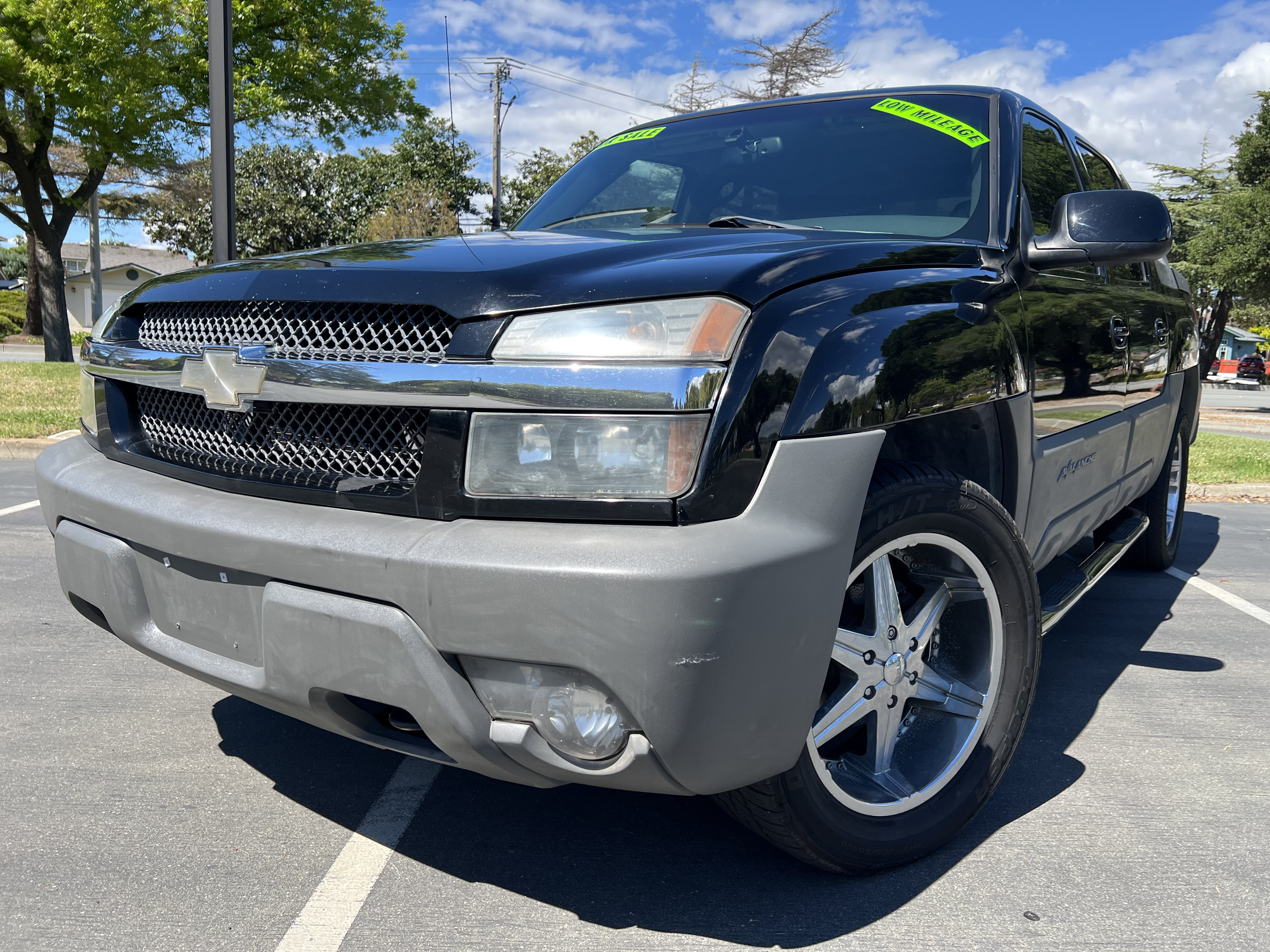 2002 Chevrolet Avalanche 2WD 1500 Series's photo