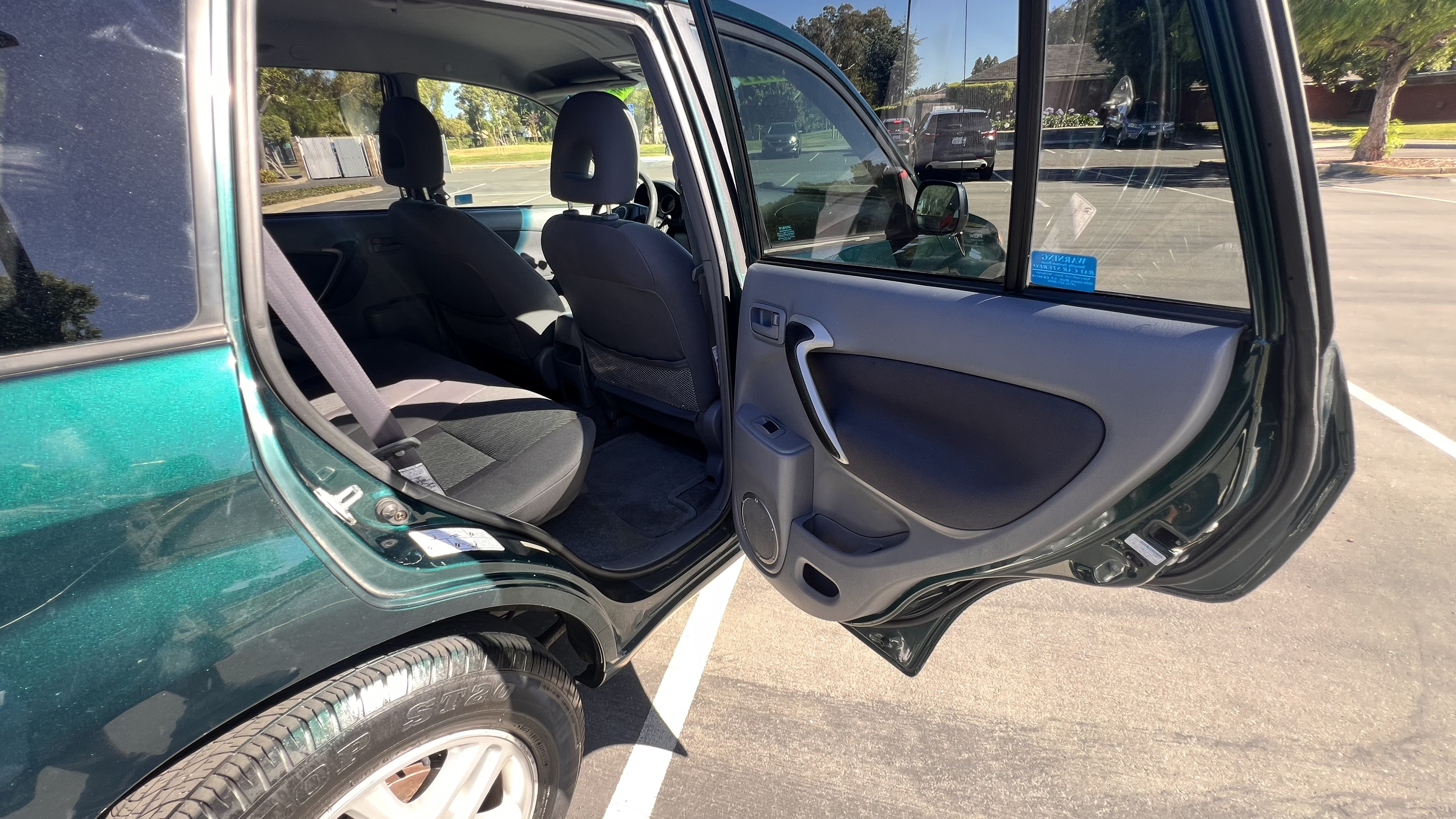 2002 Toyota Rav4 Base - Photo 13