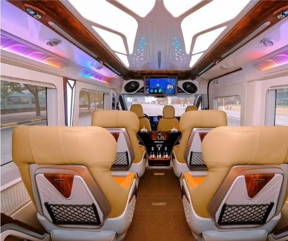 Tại Sao Dòng Xe Dcar Vip Lounge Limousine 9 Chỗ Lại Được Giới Doanh Nhân Và Khách VIP Ưa Chuộng?