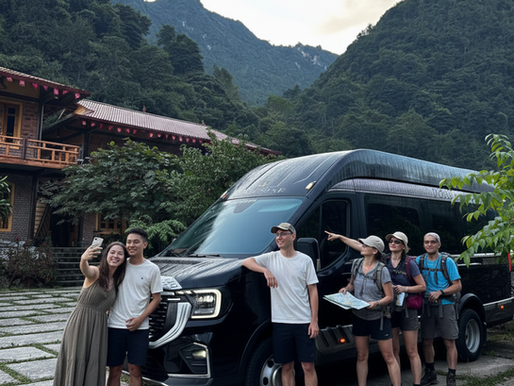 Thuê Xe Limousine Ford Nóc Cao Đi Sapa Với Vietnam Transport 2026: Trải Nghiệm Thương Gia Thực Thụ