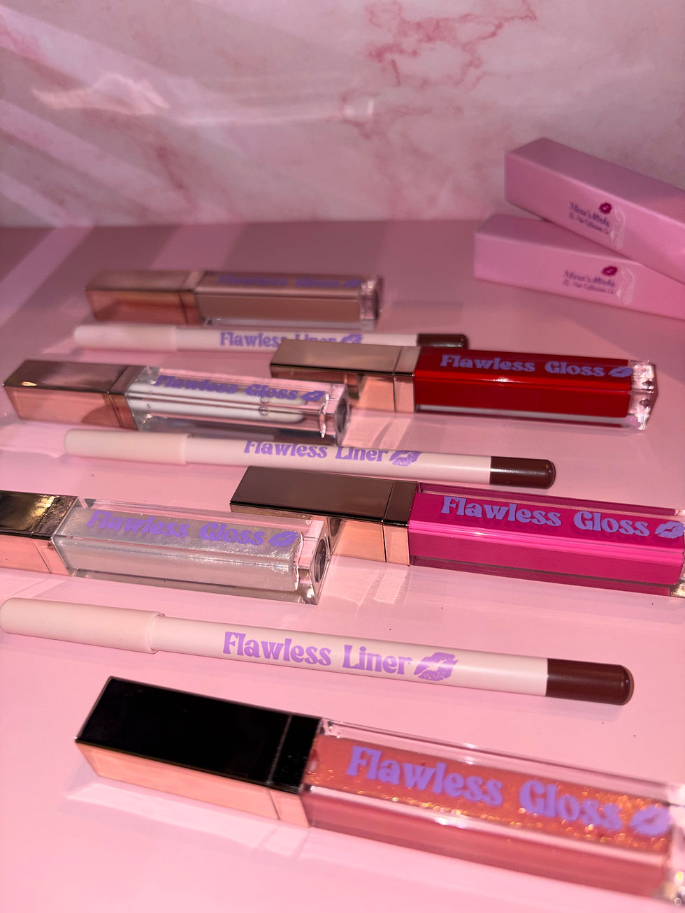 Thumbnail: Flawless Liner & Flawless Gloss