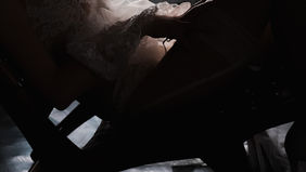 Boudoirfotografie mit weißer Spitze