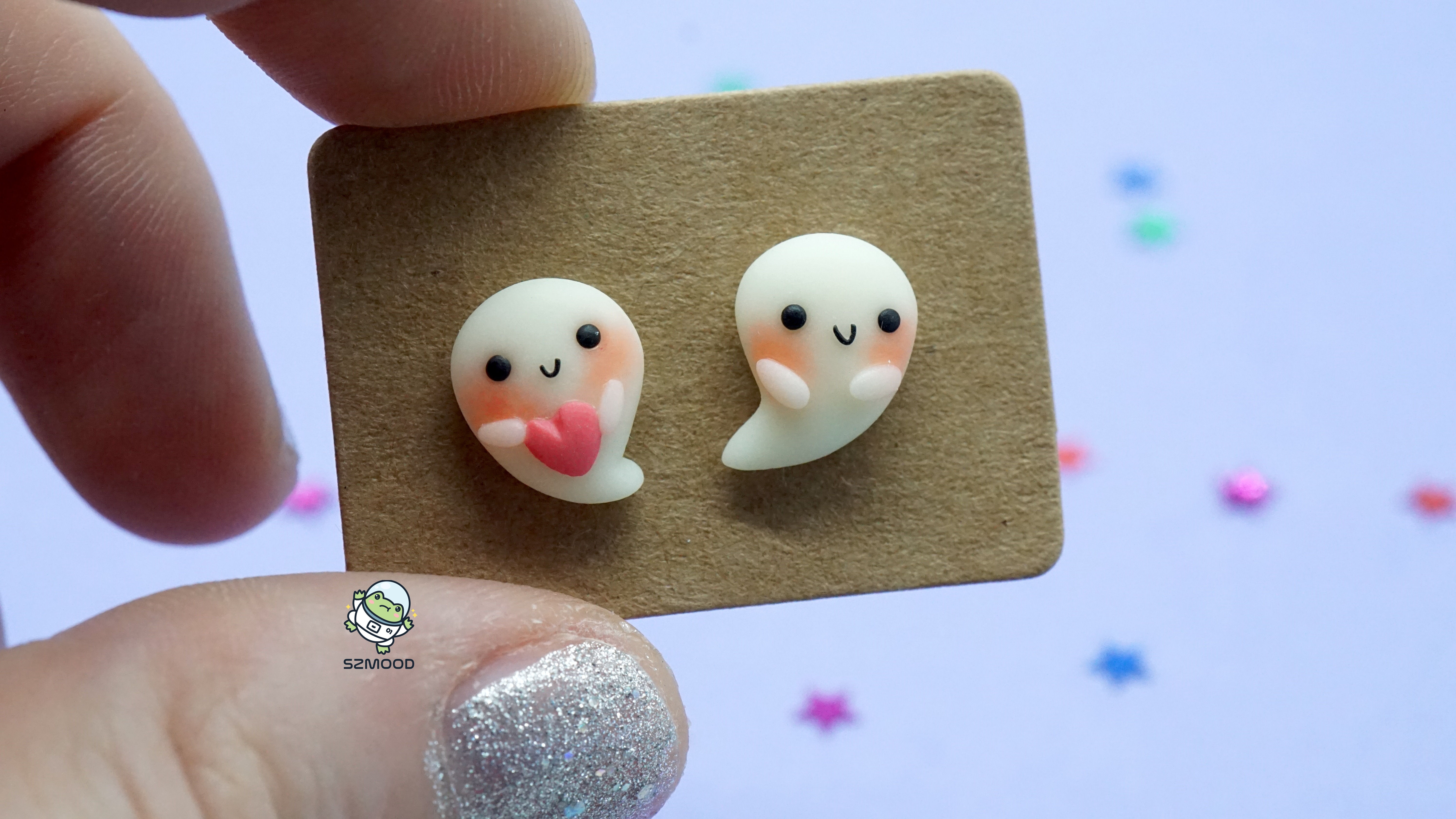 Orecchini a lobo fantasmini