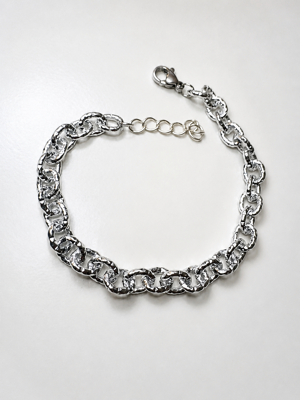 Miniatura: Crea il tuo bracciale in catena leggera