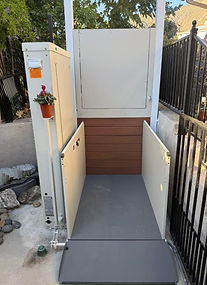 wheelchair-lift-installation-southern-california
